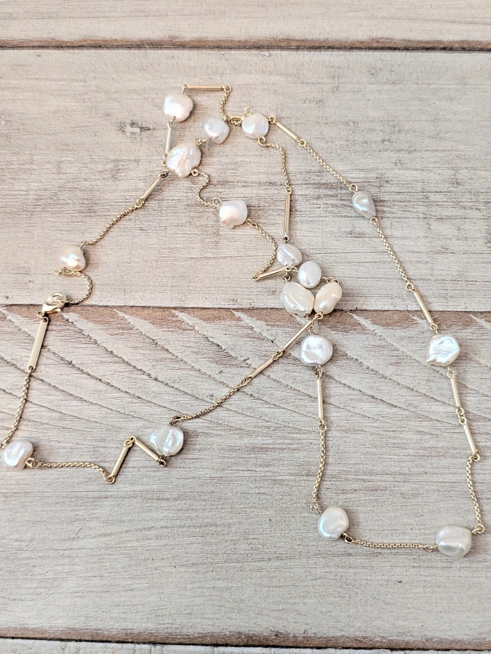 Kendra Scott Sabrina Cultured Baroque Pearl Station Necklace